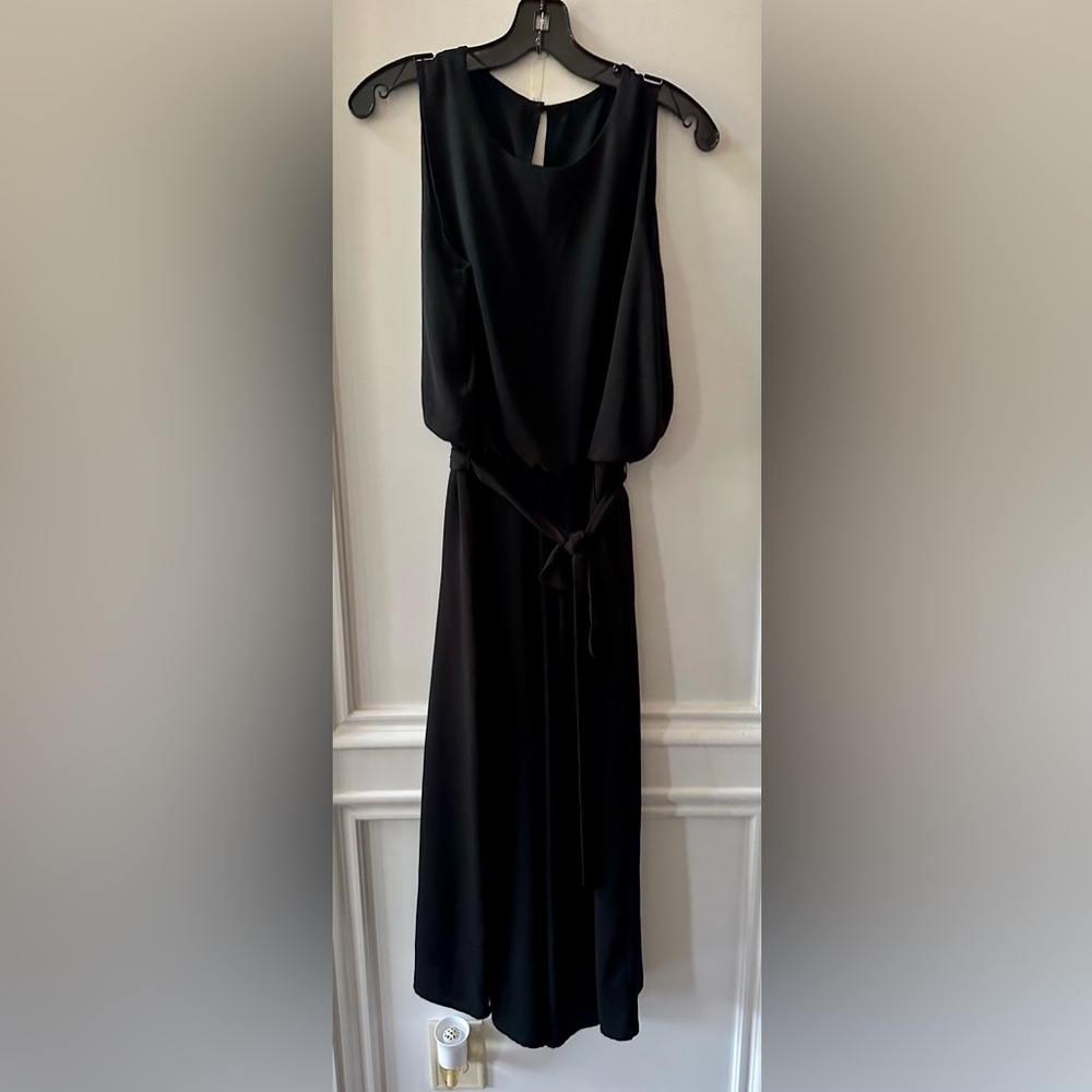 EUC Vince Camuto Moss Crepe Wide Leg Jumpsuit Black Size 10 (orig $118) Worn 1x